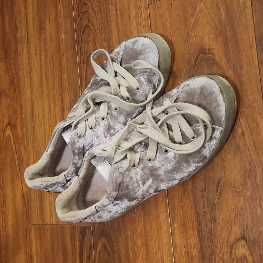 Rag and Bone RB1 Low-Top Velvet Low-Top Sneakers 39.